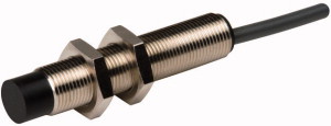 Eaton Näherungsschalter, E57 Global Serie, 1 Ö, 2-Draht, 10 - 30 V DC, M12 x 1 mm, Sn= 4 mm, nicht bündig, NPN/PNP, Metall, 2 m Anschlussleitung 135892